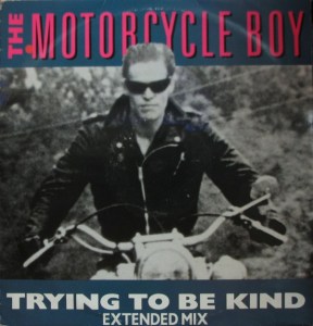 R-1375679-1280997169