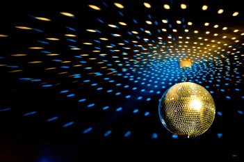 theme-disco-ball-club-dj-resolution